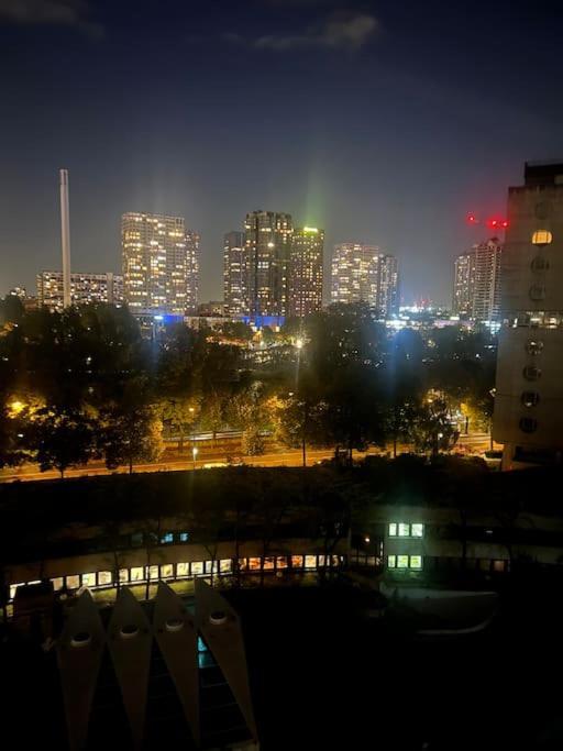 Tour Eiffel Terrasse Vue Seine Apartment Париж Екстериор снимка
