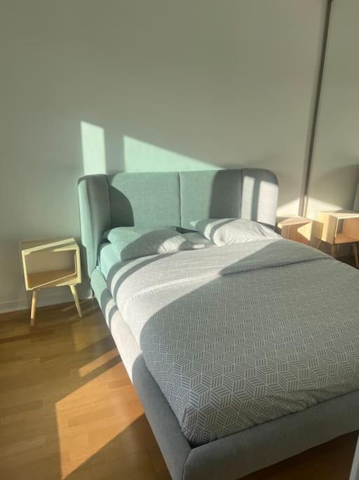 Tour Eiffel Terrasse Vue Seine Apartment Париж Екстериор снимка