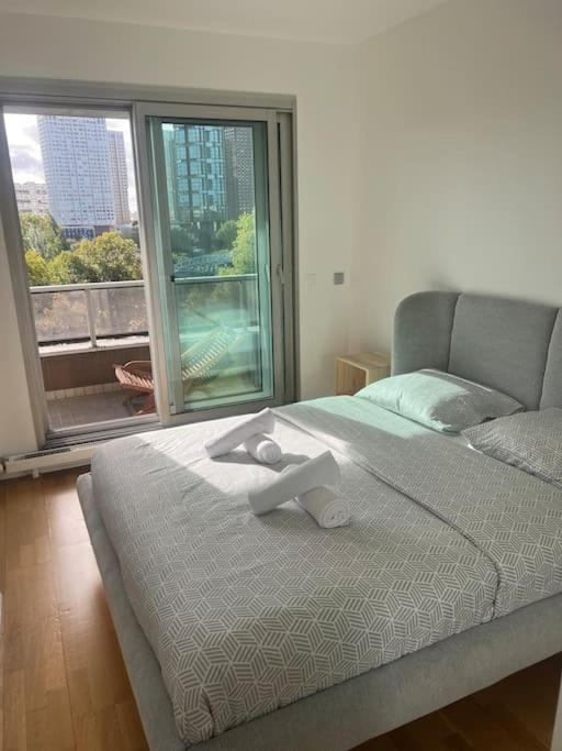 Tour Eiffel Terrasse Vue Seine Apartment Париж Екстериор снимка